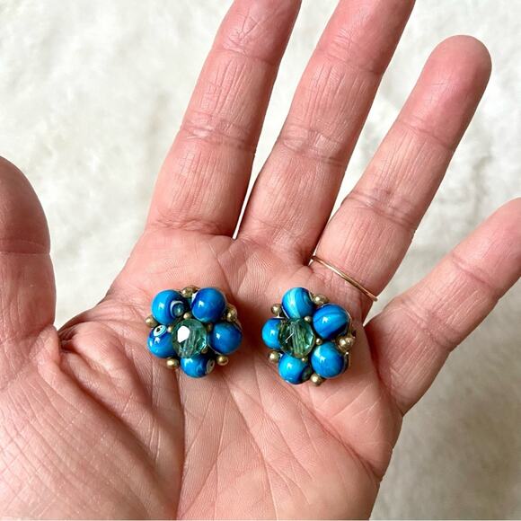 Vintage Blue Beaded Clip Earrings - Picture 2 of 5